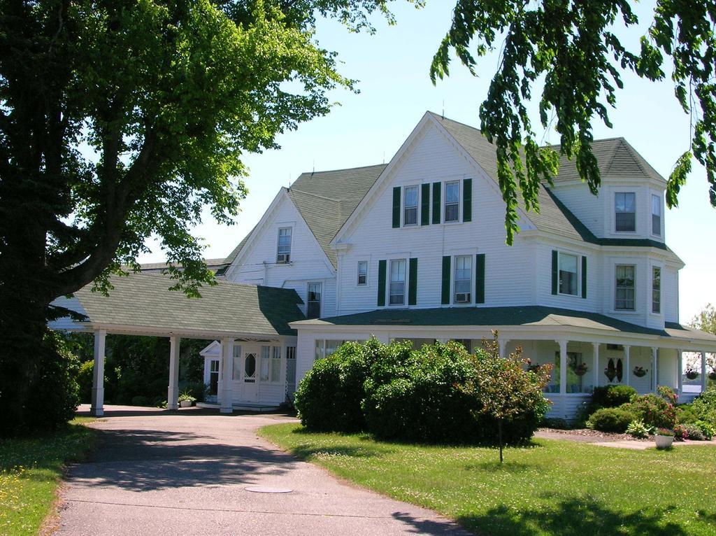 Auberge Le Vieux Presbytere De Bouctouche Exterior foto